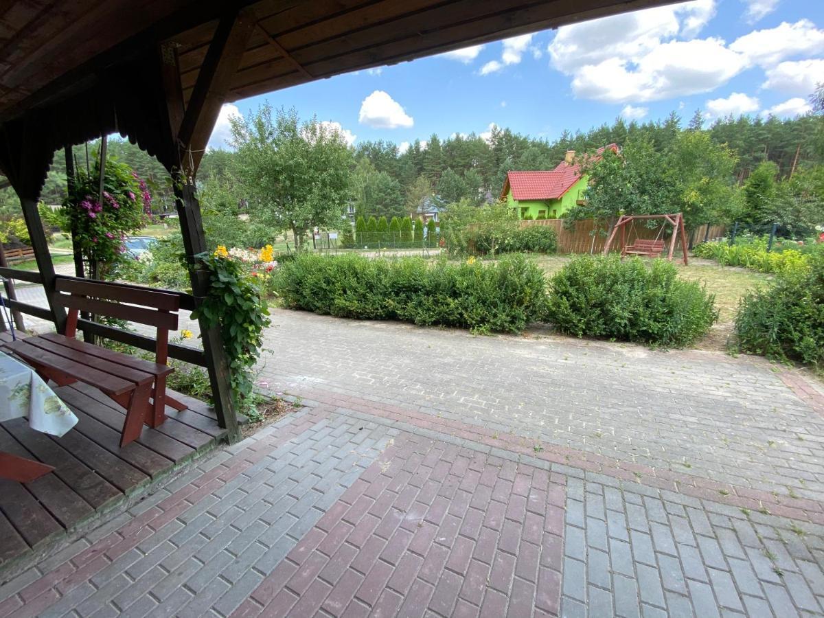 Domek Letniskowy Nad Jeziorem Wiejskim Lakie Exterior photo